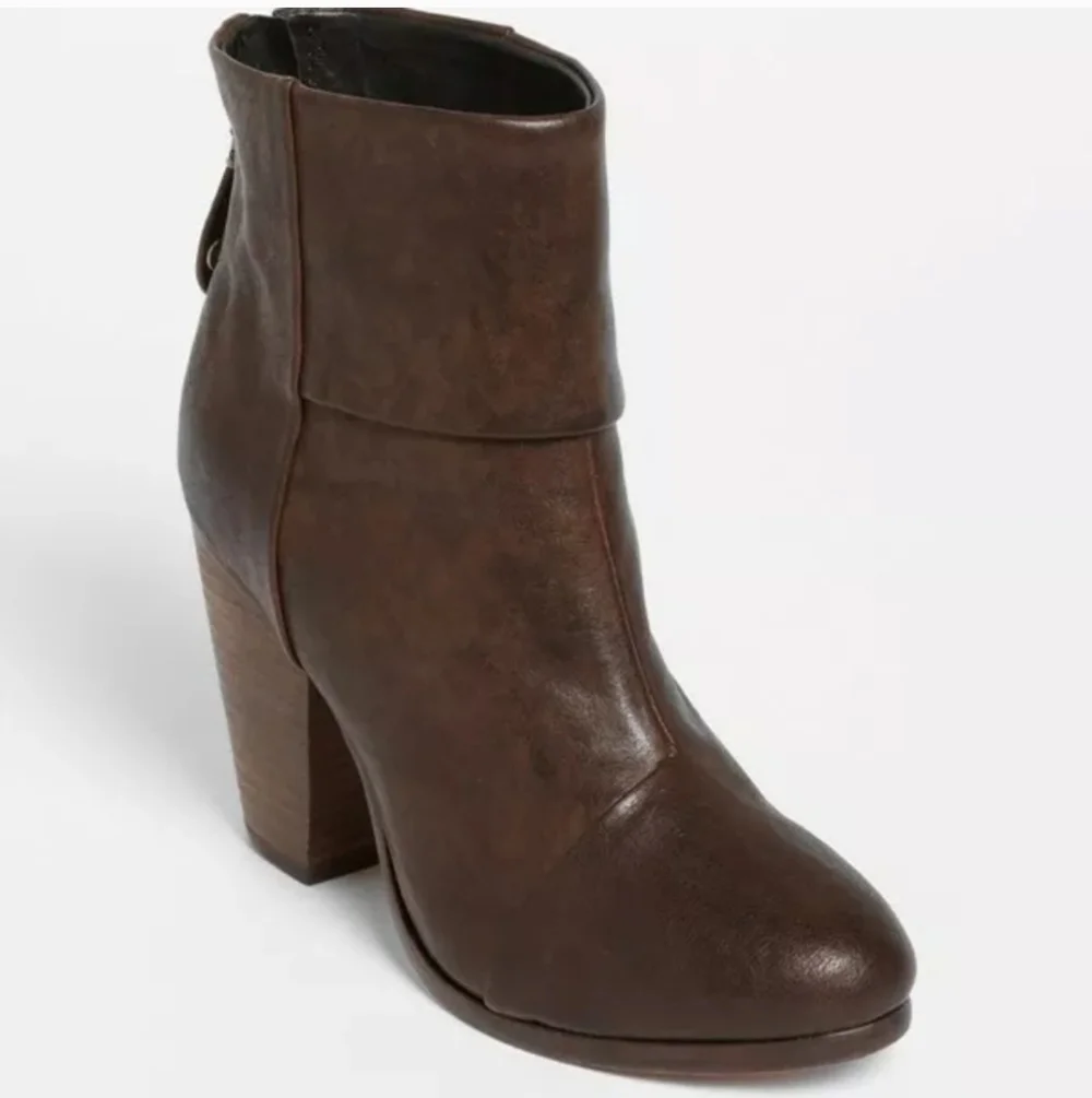 RAG & BONE 39 Brown Leather Newbury Booties as seen on Taylor Swift